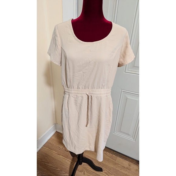 32 Degrees Dresses & Skirts - 32 Degrees Cool | Tan Dress | Size Medium